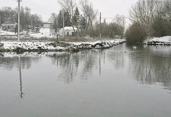 У селі Хропотова на Хмельниччині розташоване Озеро Вікнина. / © discover.net.ua