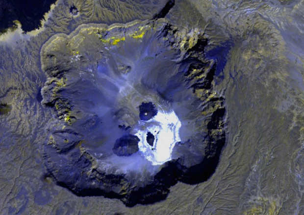 У Сахарі з’явився гігантський "череп": NASA показало моторошне обличчя 