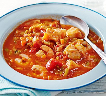 https://images.immediate.co.uk/production/volatile/sites/30/2020/08/simple-fish-stew-1d0b259.jpg