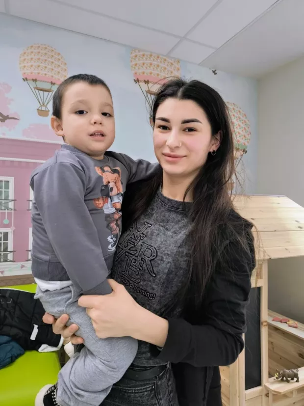 Львівські лікарі врятували 3-річного хлопчика з рідкісною формою анемії та майже втричі збільшеною селезінкою