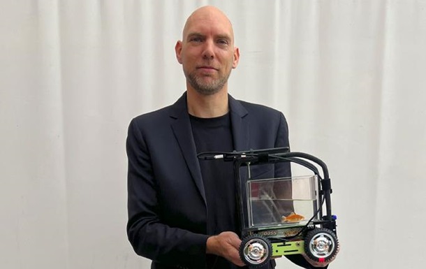 Томас де Вольф та рибка-водій