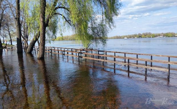 Водопілля минулих років у Києві.  Фото «Вечірній Київ»