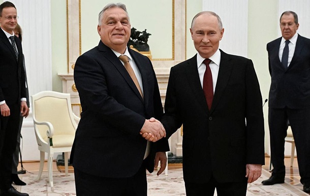 Володимир Путін "дружив" з Віктором Орбаном багато років