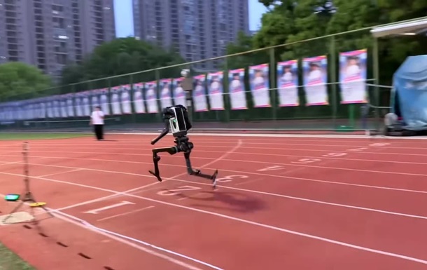 Робот Unitree H1