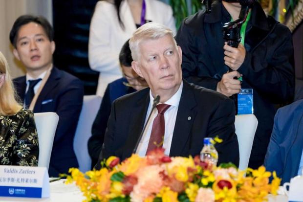 Валдіс Затлерс, президент Латвійської Республіки у 2007-2011 роках