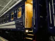 Укрзалізниця отримала новеньки пасажирські вагони, виготовлені в Україні