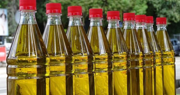 Олія додала в ціні