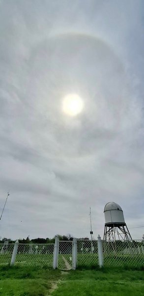 Гало у Києві 8 травня