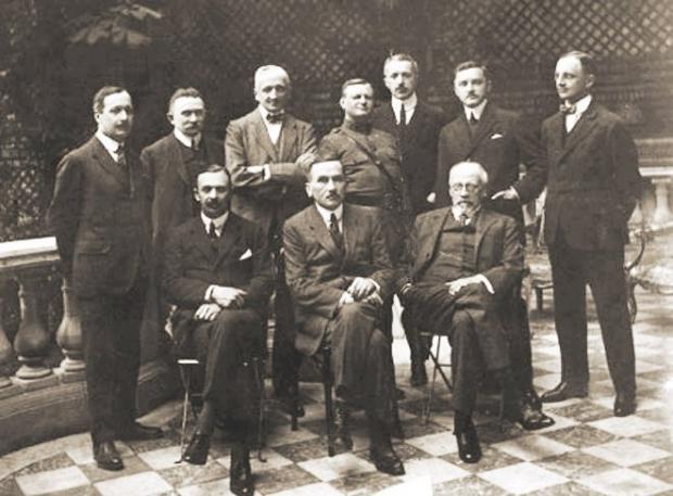 Польський національний комітет у Парижі, 1918 р., сприймаємий Францією як тимчасовий польський уряд