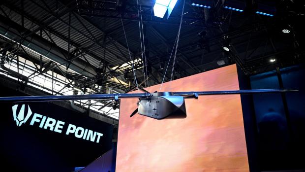 Ударний дрон FP-1 української компанії Fire Point на виставці Eurosatory у Франції. 16 червня 2026 року 