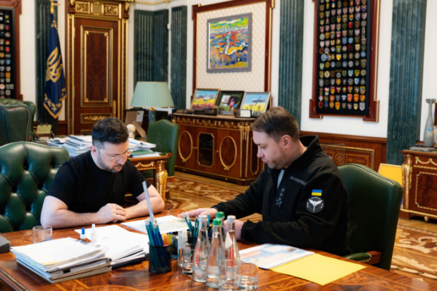 Помінявши Єрмака на Буданова, президент України суттєво покращив переговорні можливості з партнерами, переконують експерти