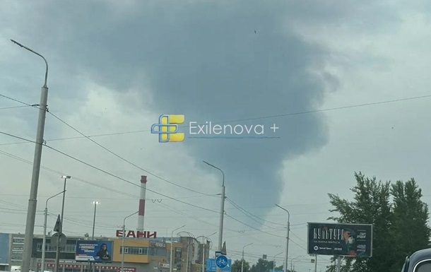 Дим від пожежі на ЛВДС Черкаси