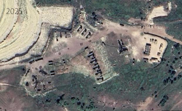 Поле біля Саратовського нафтопереробного заводу / Google Earth / Радіо Свобода