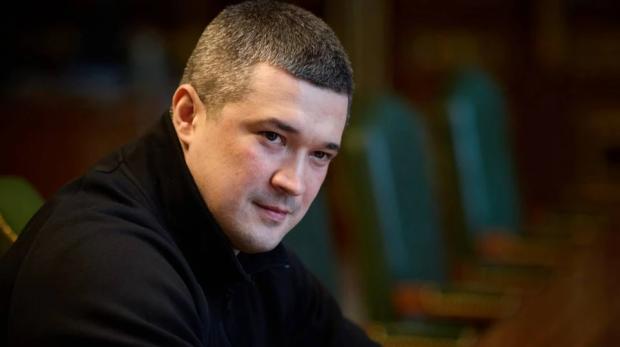 Зеленський пропонував Федорову різні посади не в Міноборони. Той відмовився — джерела