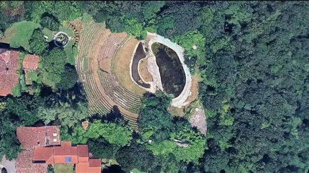Амфітеатр, який збудував Франко Малоссо. Google Maps