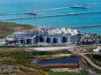 Спалахнув наче просякнута олією ганчірка: БПЛА уразили нафтогазовий термінал у порту Тамань, один із найбільших у РФ (відео)