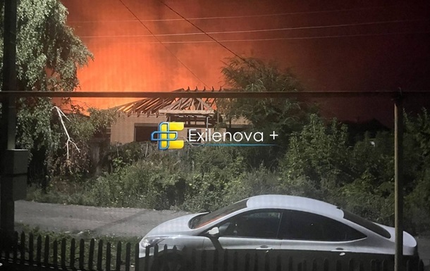 У Сизрані пожежа в районі місцевого НПЗ