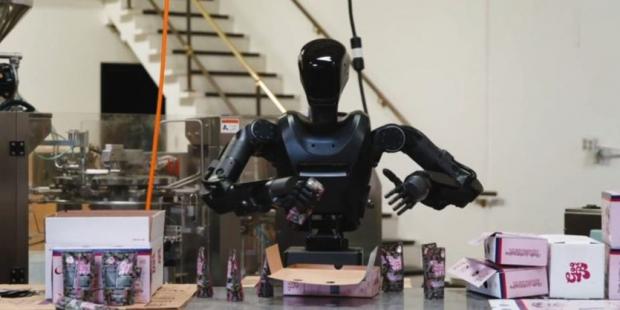 Робот Phantom от Foundation Future Industries. Фото: Phandroid
