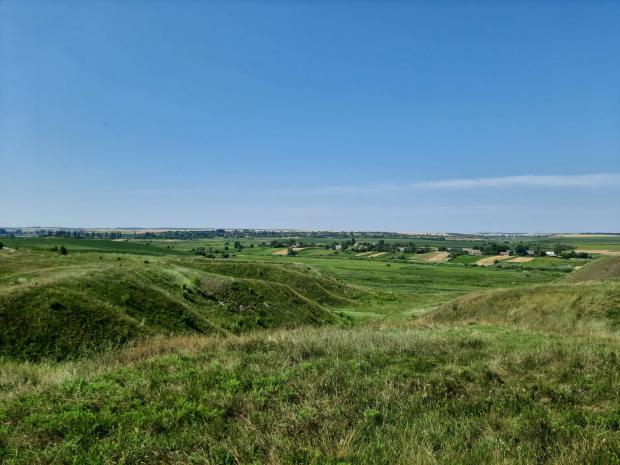 Пересопниця розташована за 2 км від Білівського городища (фото ZAXID.NET)