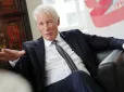 Вже давно за 70, а вдома – малі діти та молода дружина: Зірковий голлівудський актор та великий друг України відзначає день народження