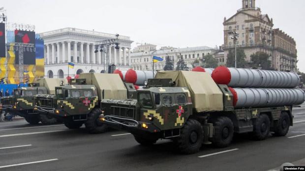 ЗРК С-300ПС на військовому параді у Києві до Дня Незалежності України 24 серпня 2016 року Фото: Радіо Свобода