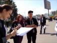 Корупційне збагачення проти Суспільного блага:  Опитування показало, скільки українців вважає що влада гальмує взяті для вступу України до ЄС зобов’язання