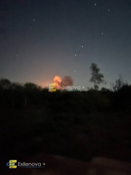 На аеродромі Ханская біля Майкопа пролунали вибухи, повідомляють про пожежу