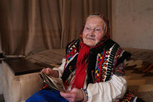 95-річна жителька села Криворівня Параска Зеленчук, яка в дитинстві допомагала УПА. Суспільне Івано-Франківськ/Роман Сокирко