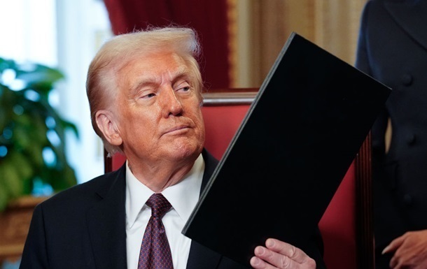 Трамп вирішив не запроваджувати пекельні санкції Грема
