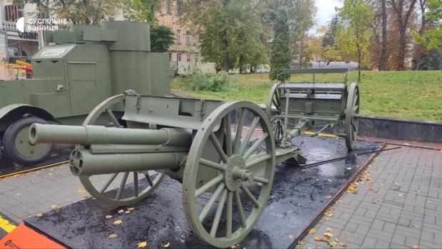 Тридюймова гармата зразка 1908 року на площі Європейській у Вінниці. Суспільне Вінниця/Ольга Камінська