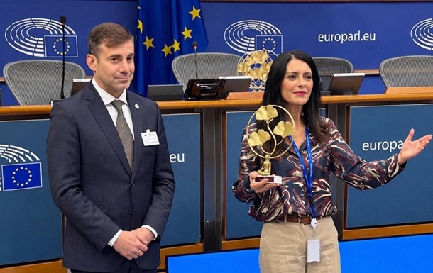 Дмитро Лубінець та Піна Пічерно