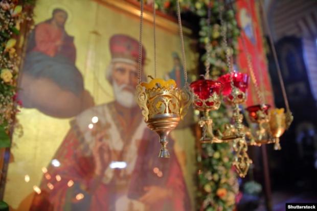 Ікона Святого Миколая у православній церкві у Вільнюсі