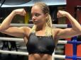 ​18-річна українка Кіра Макогоненко виграла чемпіонат світу з боксу, у фіналі наша 